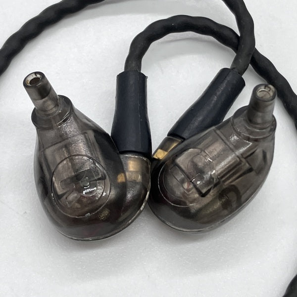 中古 美品 Westone UM Pro 30 Westone Audio 【中古】UM Pro30 Smoke（WST-UMPRO30-SMOKE）【日本橋
