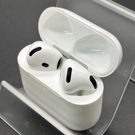 Apple 【中古】AirPods 4 MXP93J/A（アクティブノイズキャンセリング
