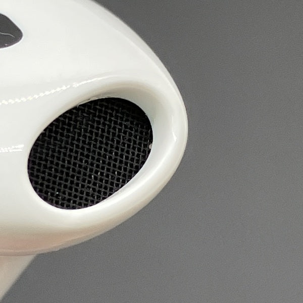 Apple 【中古】AirPods 4 MXP93J/A（アクティブノイズキャンセリング