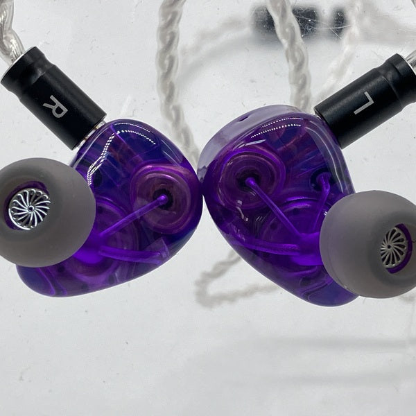 Beep Audio 【中古】Azure【秋葉原】 – e☆イヤホン