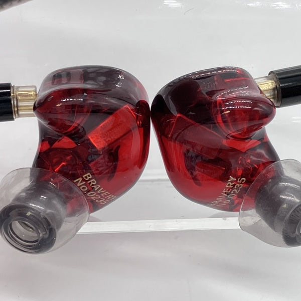 See audio 【中古】Bravery Anniversary Limited Edition【秋葉原