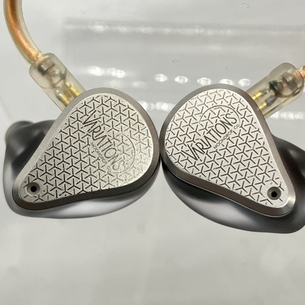 【中古】VARIATIONS【秋葉原】