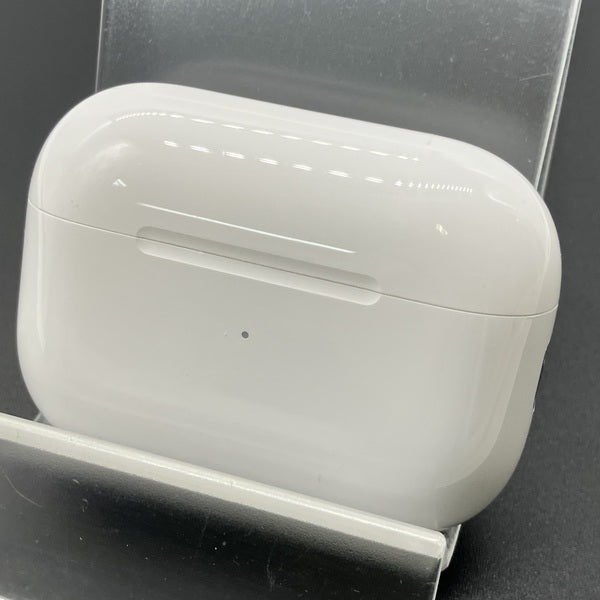 Apple 【中古】MagSafe充電ケース(USB-C)付きAirPods Pro(第2世代