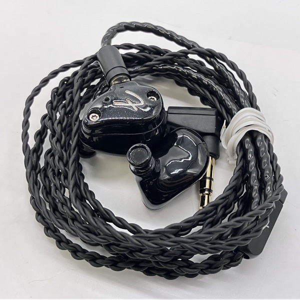 Fender TRACK イヤモニ 黒 試聴のみ美品 リケーブル対応 高音質 Fender Audio 【中古】TRACK BLACK【秋葉原】 – e☆イヤホン