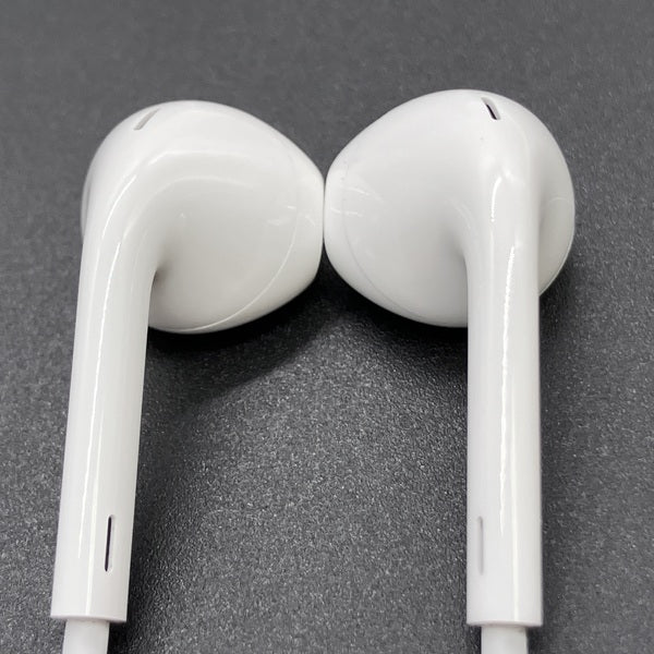 【中古】EarPods（USB-C） インナーイヤー型イヤホン【秋葉原】