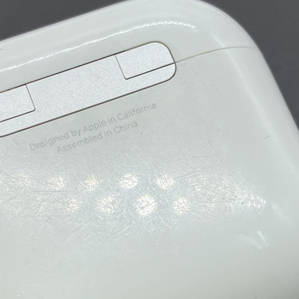 Apple 【中古】AirPods 4 MXP93J/A（アクティブノイズキャンセリング