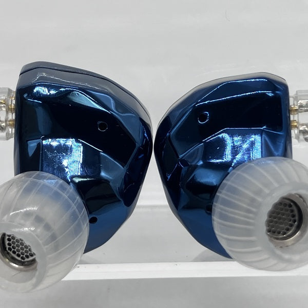 水月雨 (MOONDROP) 【中古】KATO Dark Blue【秋葉原】 – e☆イヤホン
